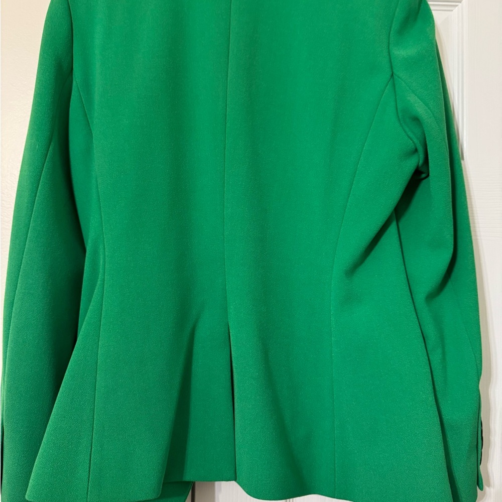 The Fold London Women's Green Blazer and Pants Set - Picture 5 of 16